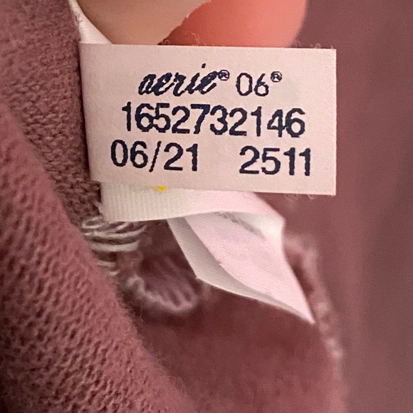 ✨NWOT Aerie Cropped Polo Long Sleeve Tee - Picture 5 of 7